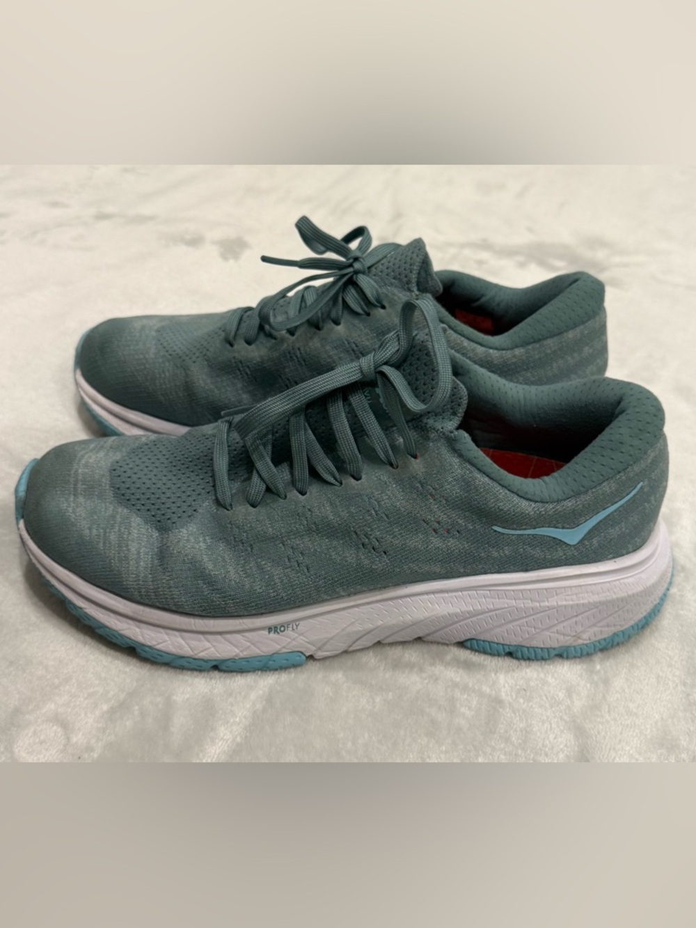 Hoka One One CAVU Women's Teal Running Shoes SZ 7.5